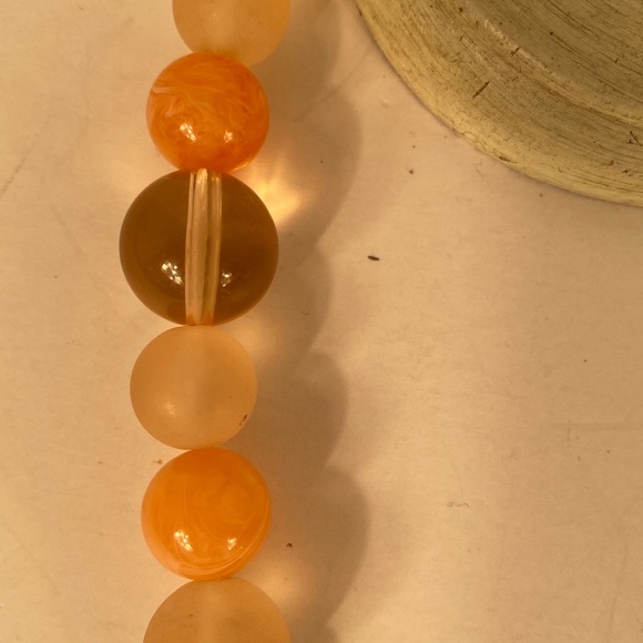 Plastic Round Frosted Beaded Peach Necklace - Picture 15 of 16